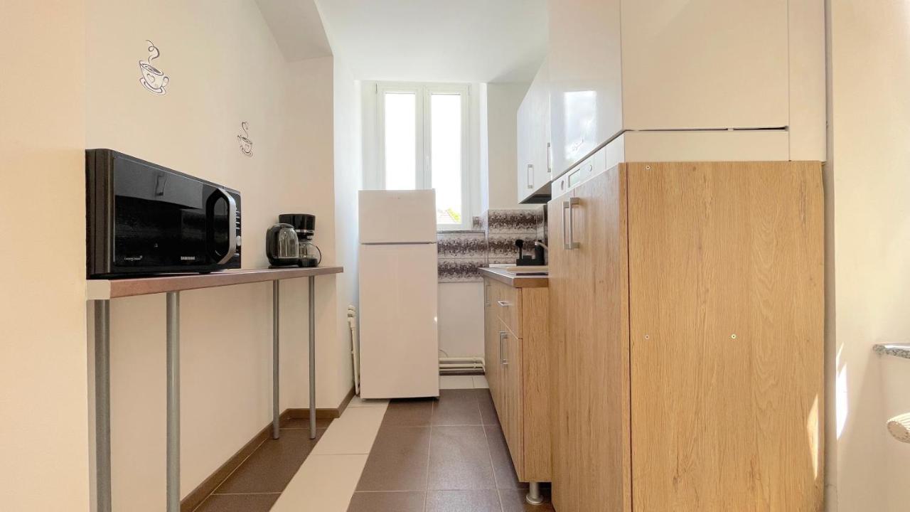 Well Prettyplaces Apartment 001 Брашов Екстер'єр фото
